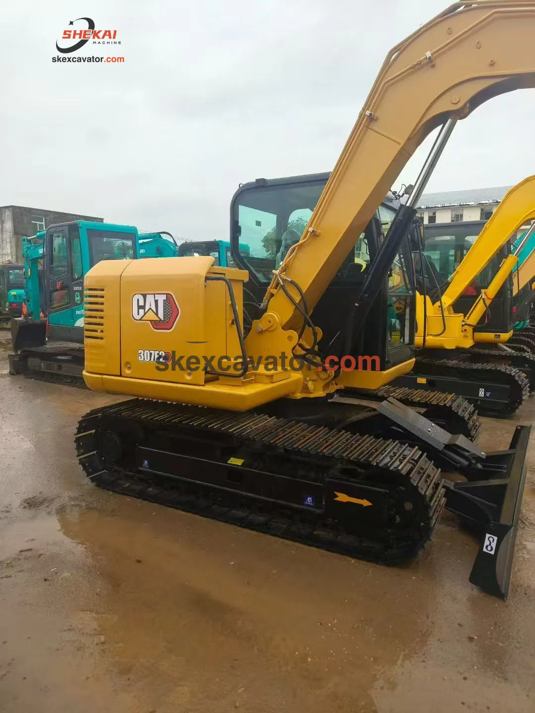 Used CAT 307E2 Mini Excavator for sale - photo 2
