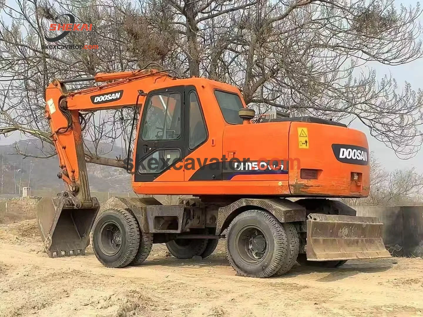 Used Doosan DH150-7 Crawler Excavator for sale from China