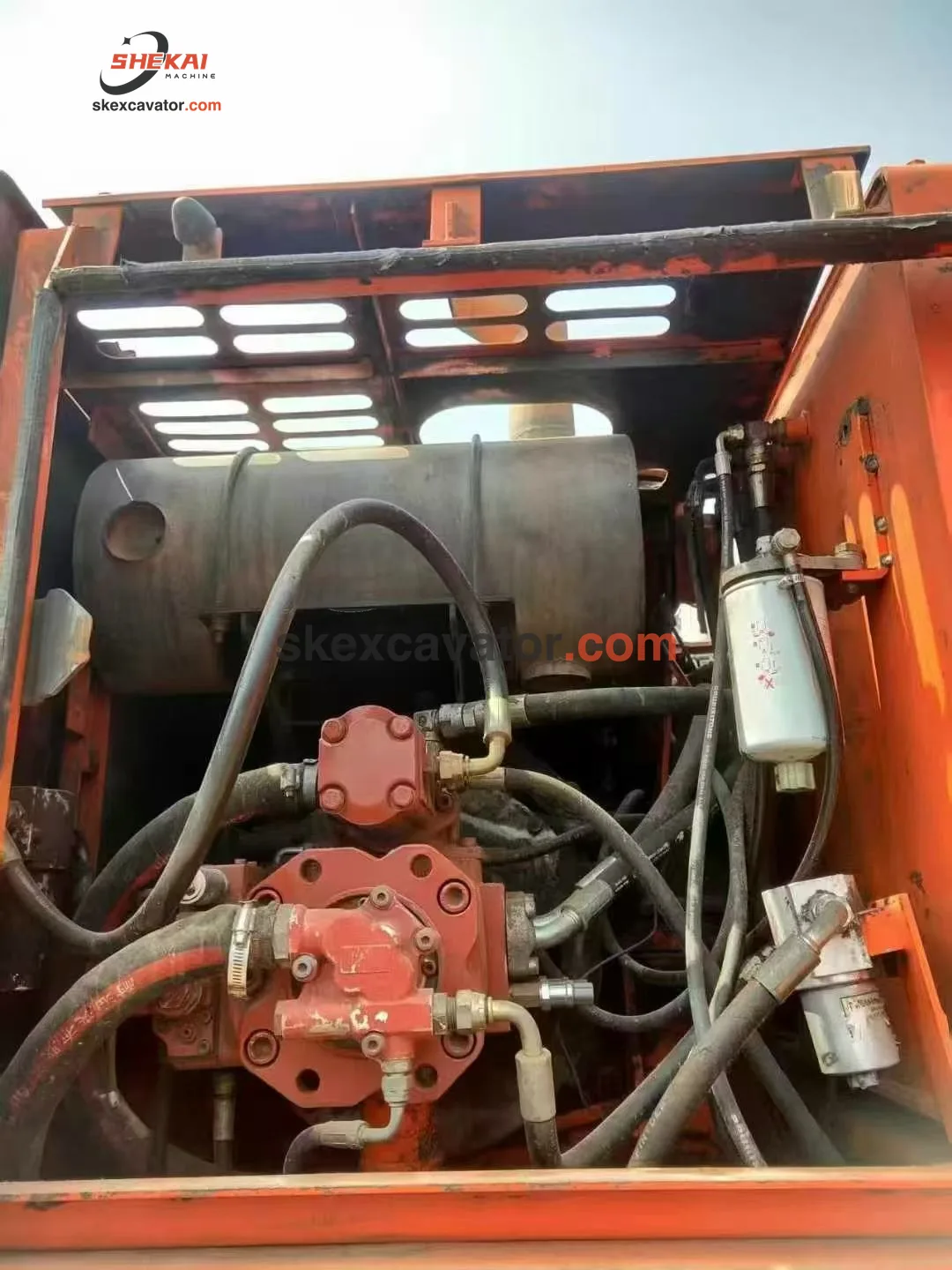 Used Doosan DH150W-7 Wheeled Excavator for sale - photo 8