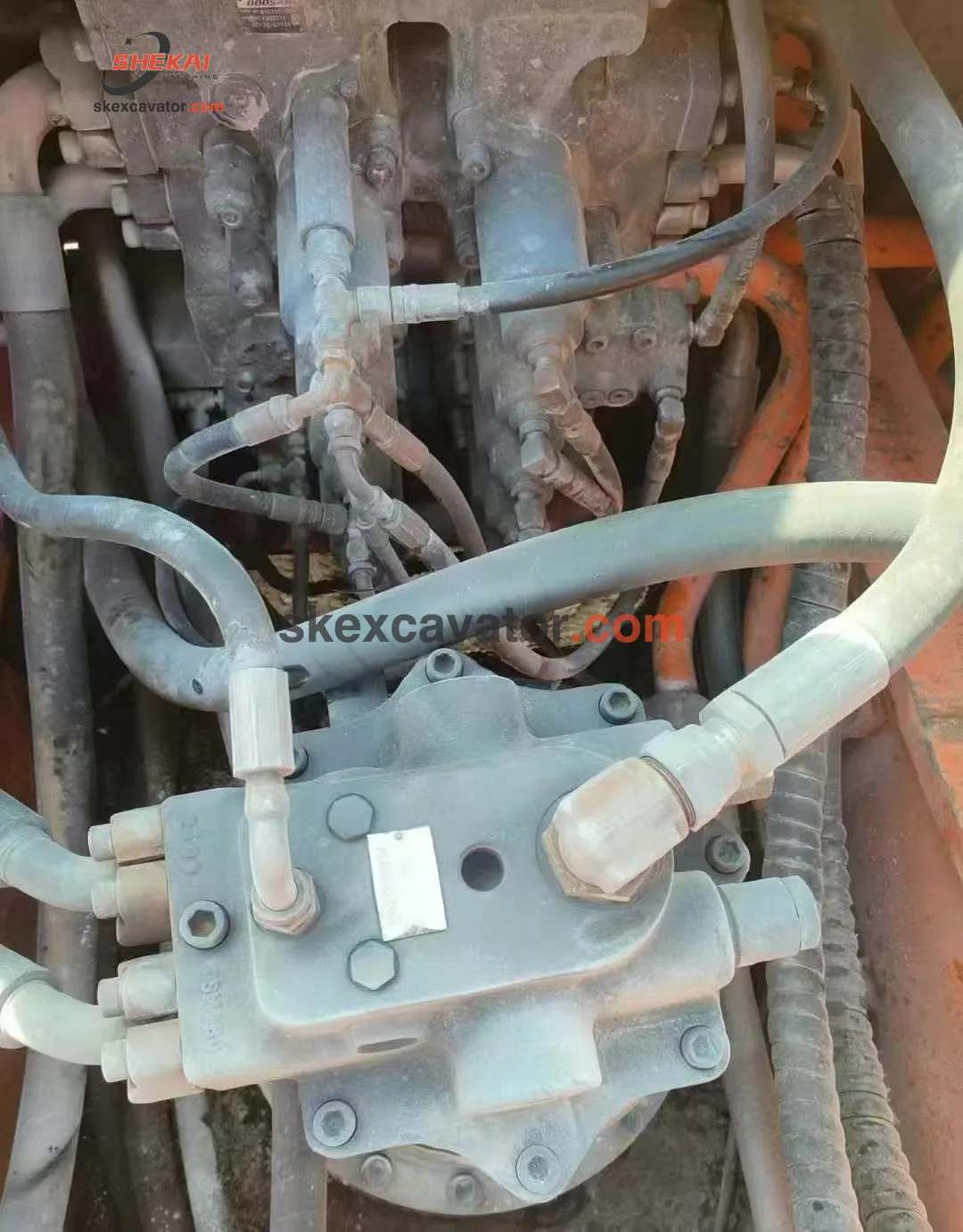 Used Doosan DX380LC Crawler Excavator for sale - photo 9
